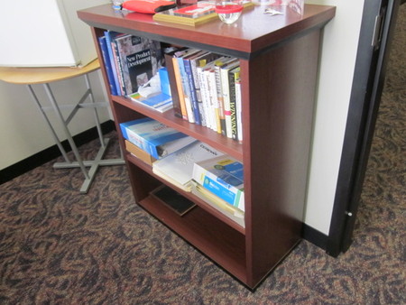 F3732 - 3-Shelf Bookcase