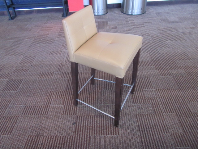CD6029 - Andreu World Barstools