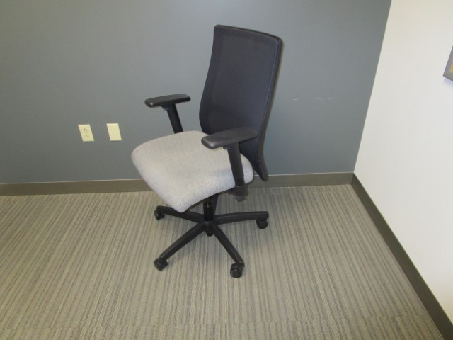 C61801 - Hon Ignition Chairs