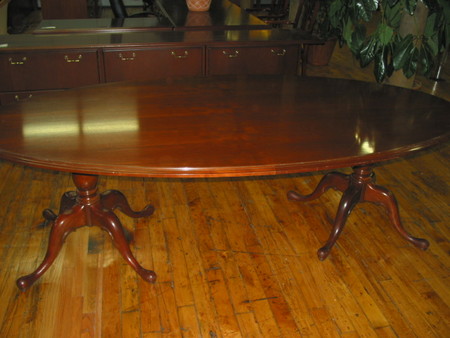 T1002 - 8ft Oval Conference Table