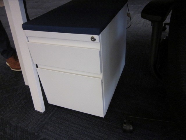 F6188 - Box/File Mobile Pedestal