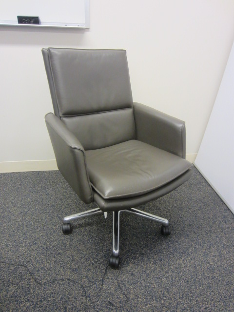 C6056 - Keilhauer Conference Chairs