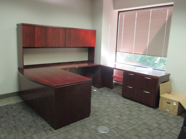D6072 - Kimball Desk Sets