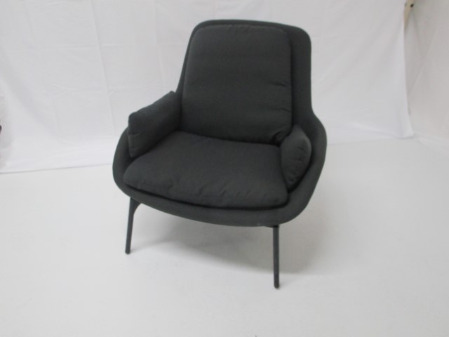 R6432 - Blue Dot Club Chairs