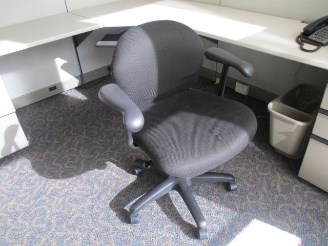 C6000 - Knoll Parachute Chairs