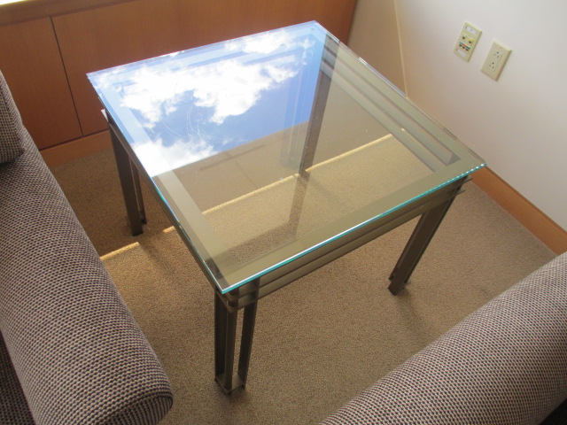 R6026C - Glass Ocassional Table Set