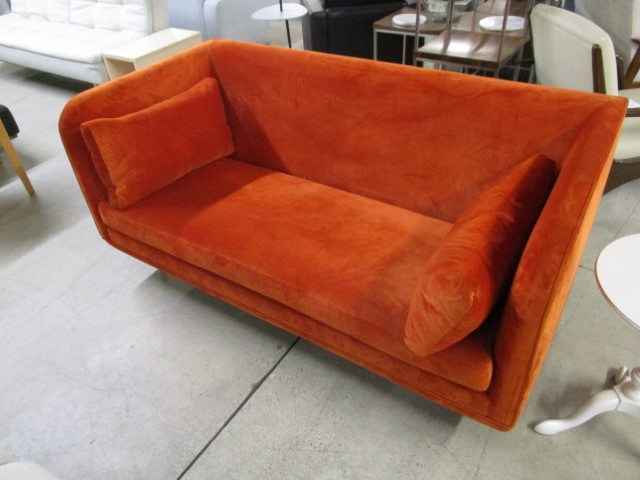 R6441 - Innovative Living Velvet Loveseat