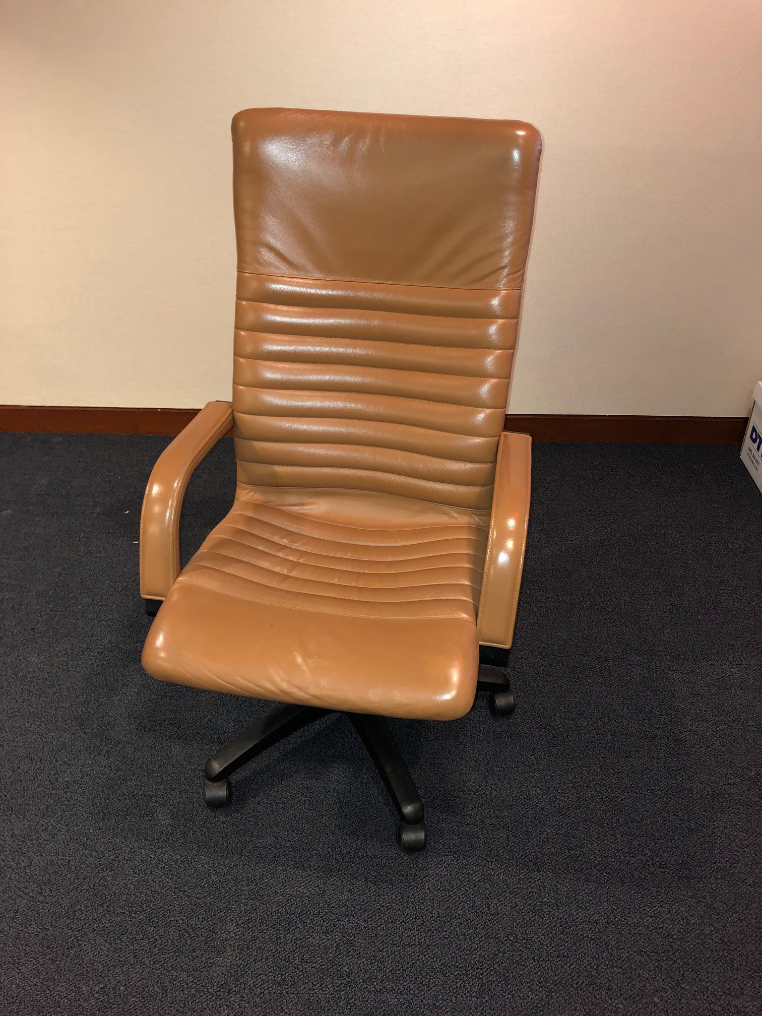 C61396 - High-Back Leather Conference Chairs