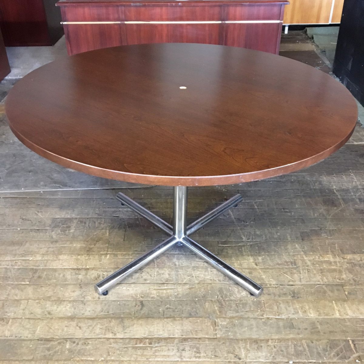 T9604C - 48" Round Wood Veneer Conference Table - Dark Cherry