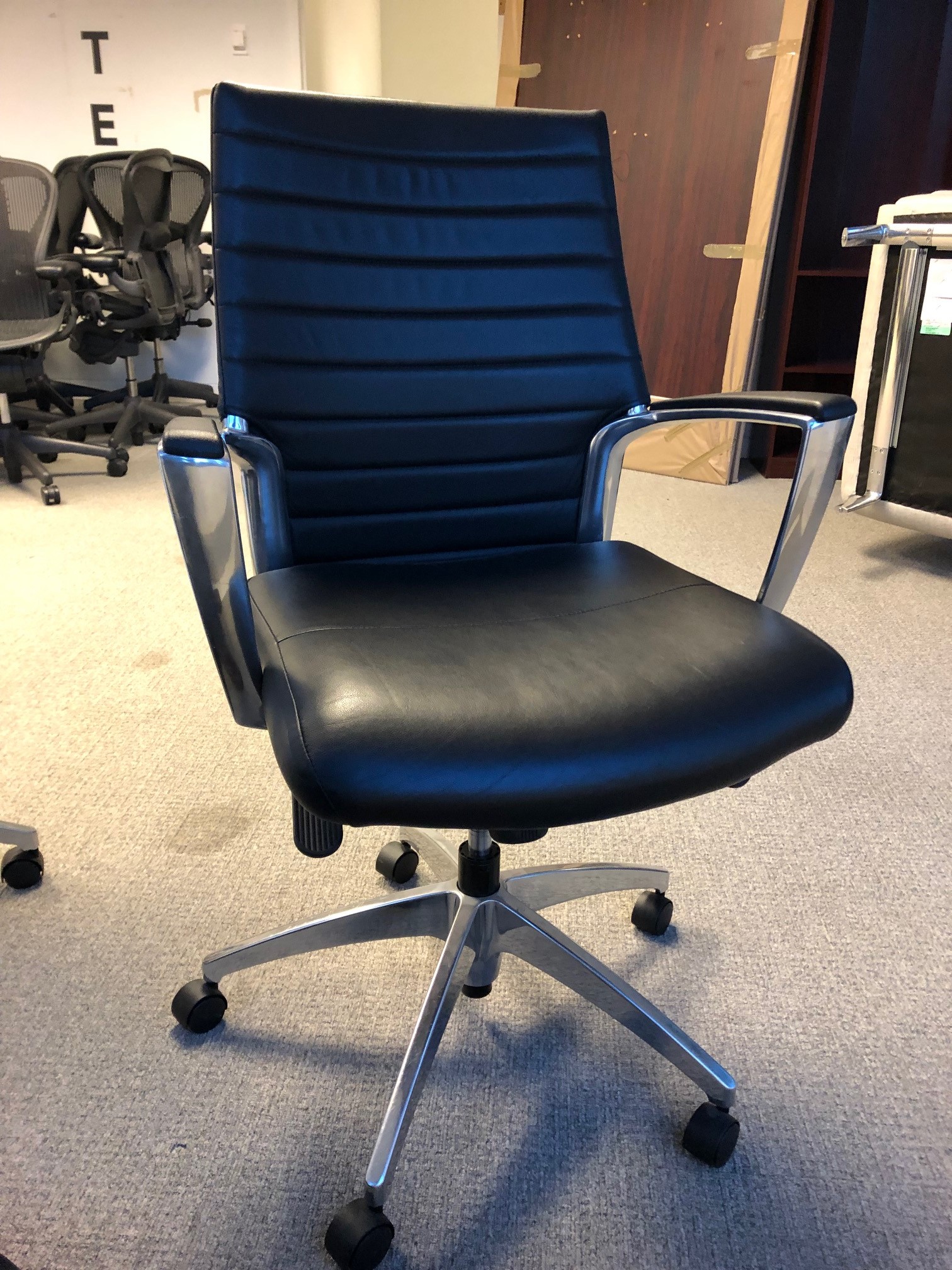 Global Chairs | C61423C - Conklin Office Furniture