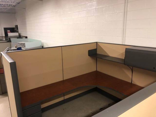 W6136A - Knoll Dividends Cubicles