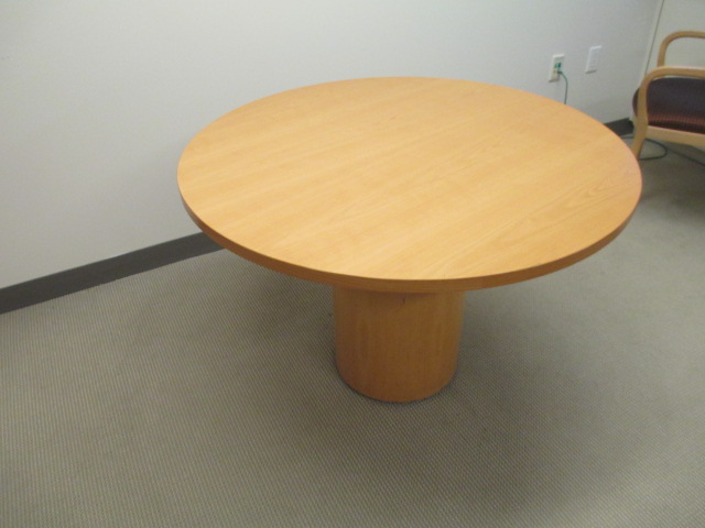 T6020 - 42" Round Table