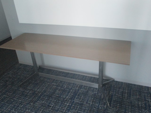 T12384 - Geiger One Meeting Table