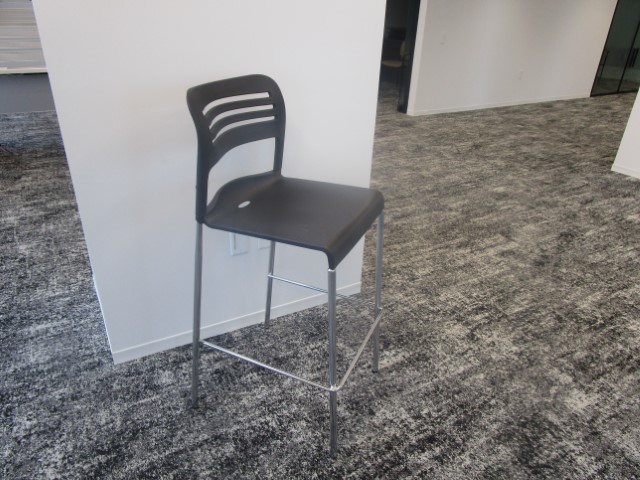 C61882 - The Swifty Poly Stool