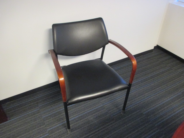 C61238C - Gunlocke Stack Chairs