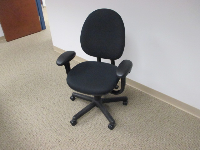 C61246 - Steelcase Criterion Chairs