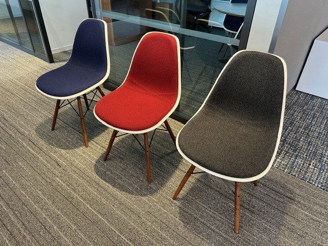 C61867 - Herman Miller Eames Side Chairs