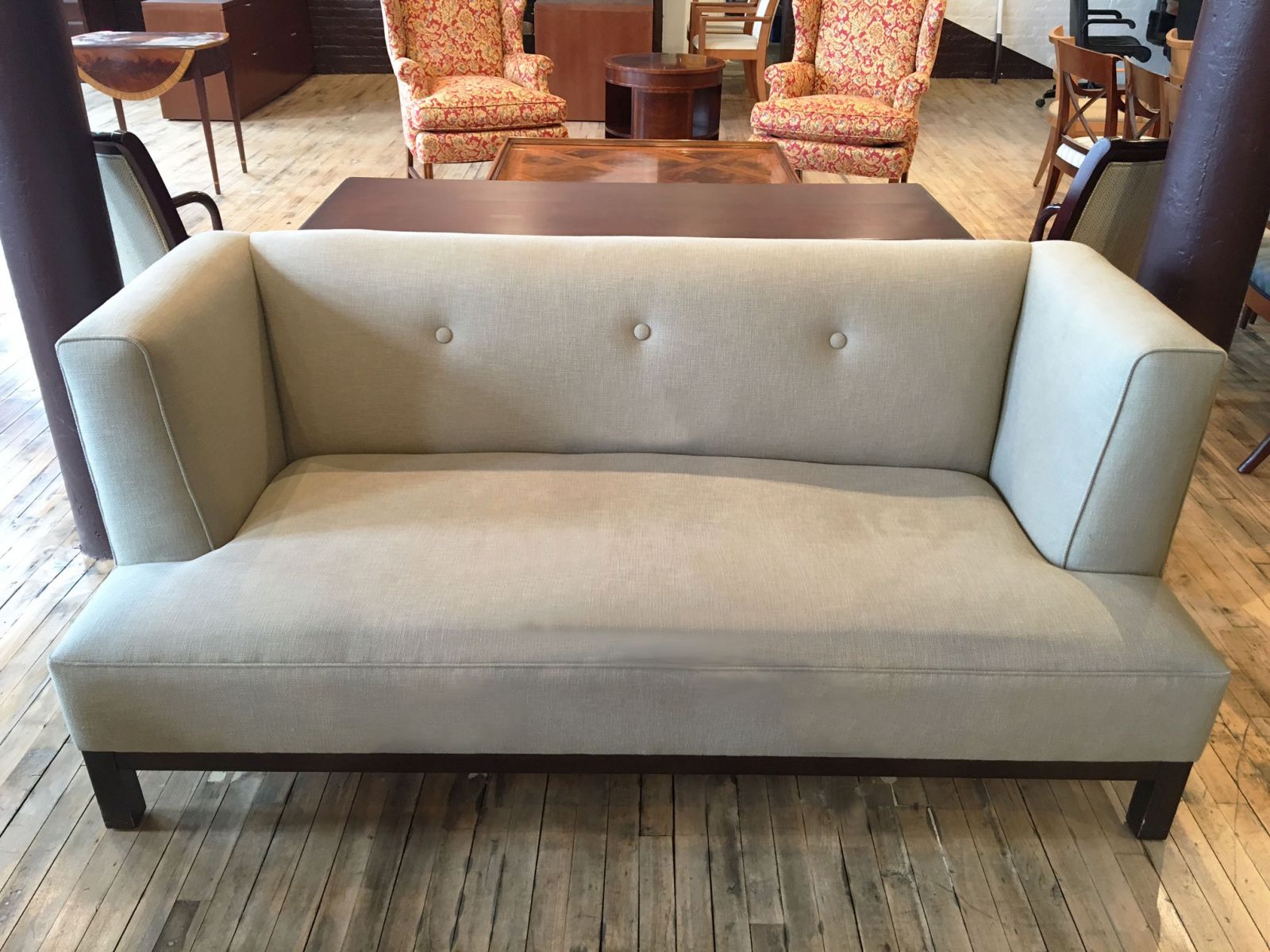 R6079C - Tufted Sofa - Flax