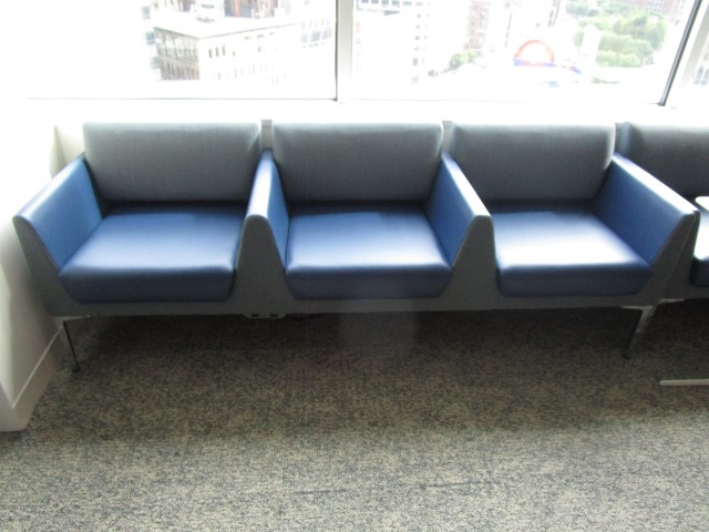 R6609 - Arcadia Encore Powered Bench
