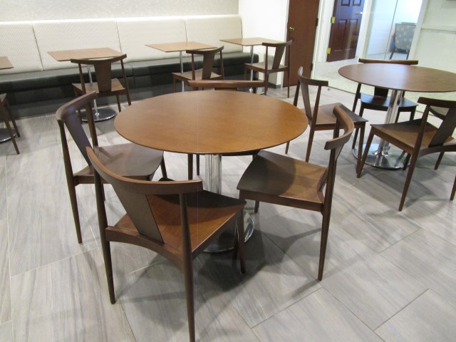 CD6223 - Andreu World Cafe Tables
