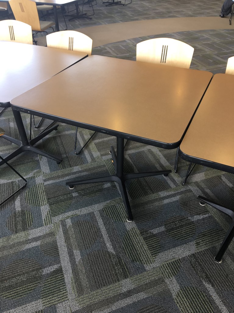 CD6018C - Leland International Lunch Tables