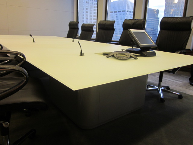 T100 - Neinkamper Conference Table