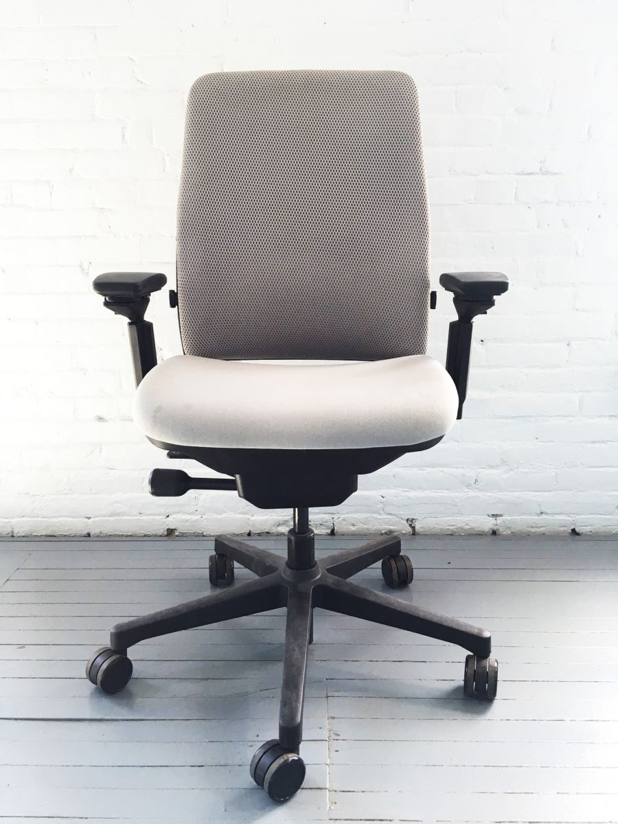 C61168 - Steelcase Amia 3D Task Chair - Gray