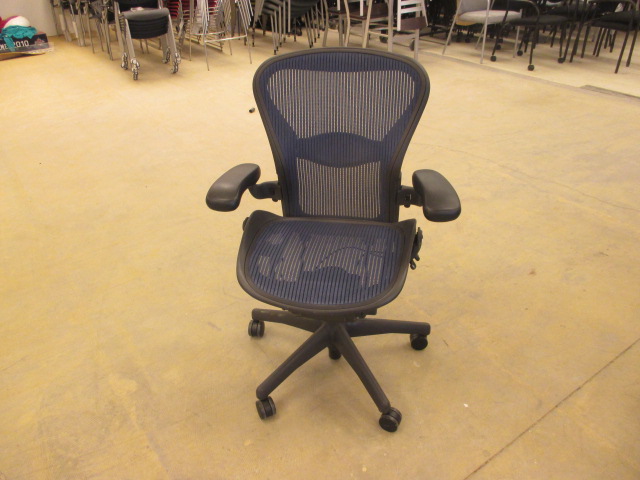 C61279C - Herman Miller Aeron Seating