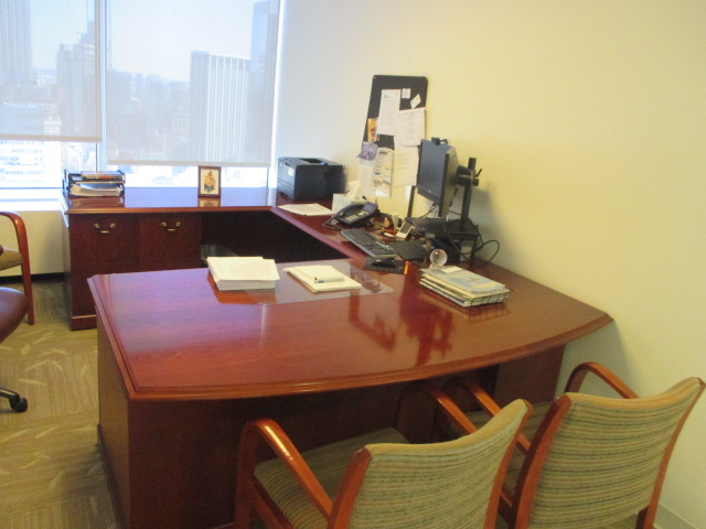 D12075C - Gunlocke U-Shape Desk Sets