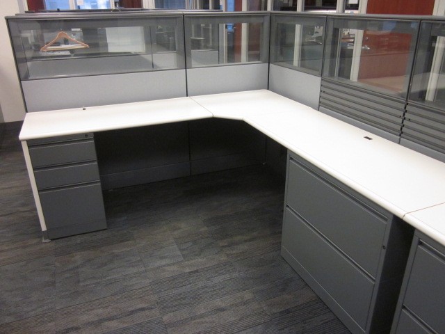 W6065 - Herman Miller Workstations