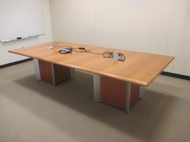 T12093 - Cherry Meeting Table
