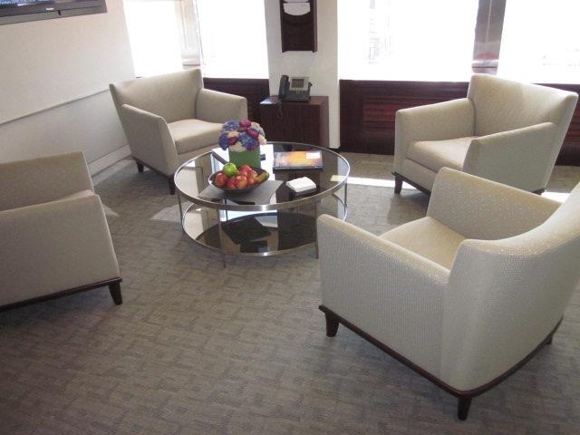 R6110C - Bright Club Chairs