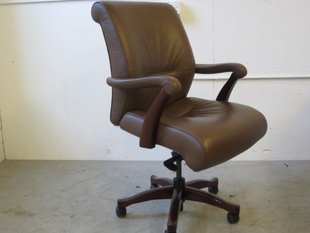 C3656 - Keilhauer Desk Chair
