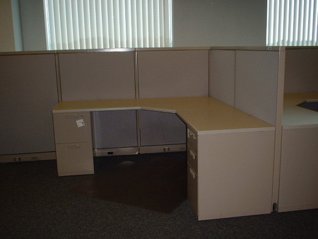 W1053 - Steelcase Avenir Used Cubicles