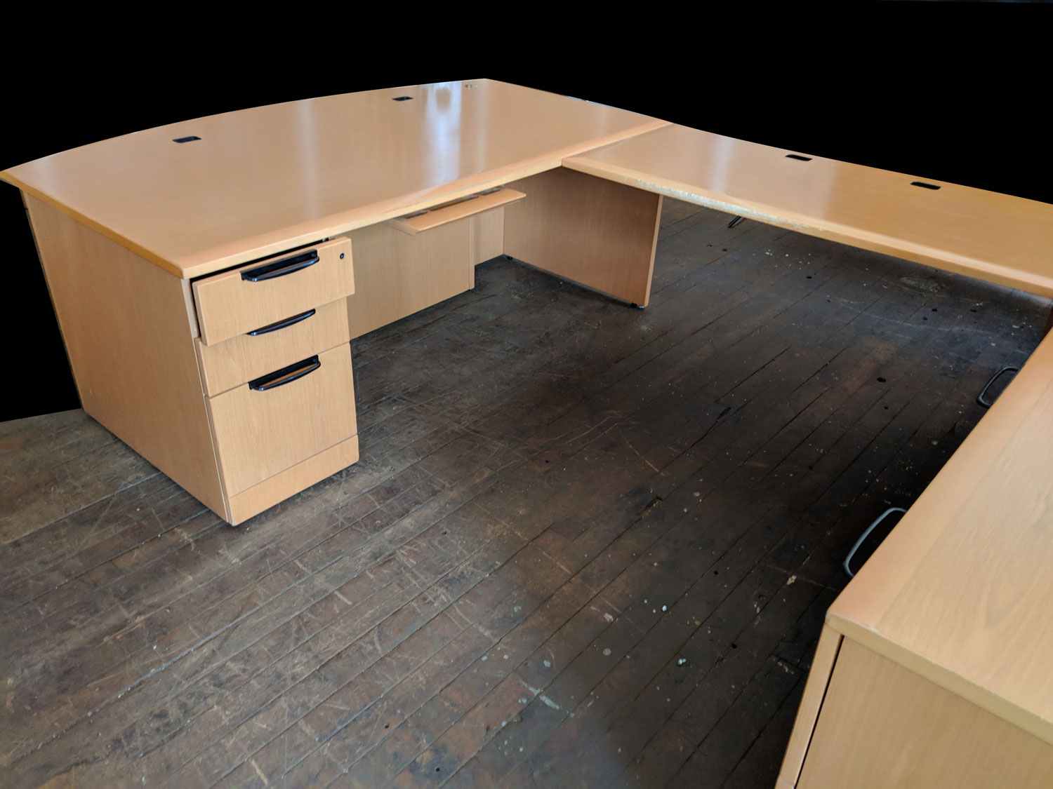 D12124 - Knoll U-Shape Desk Set