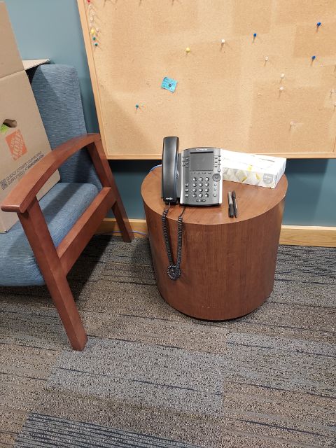 R6358 - Laminate Drum Table