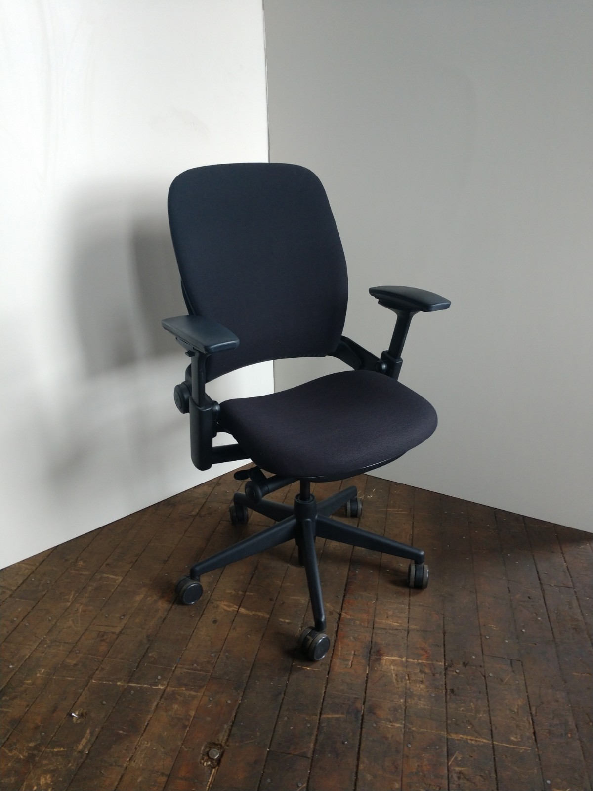 steelcase leap chairs  c61430  conklin office furniture