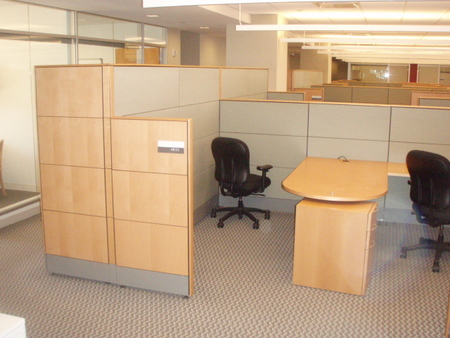 Knoll Reff Manager Workstations