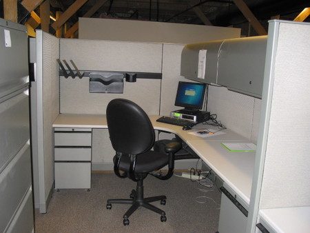 W1352 - Knoll Morrison Used Cubes