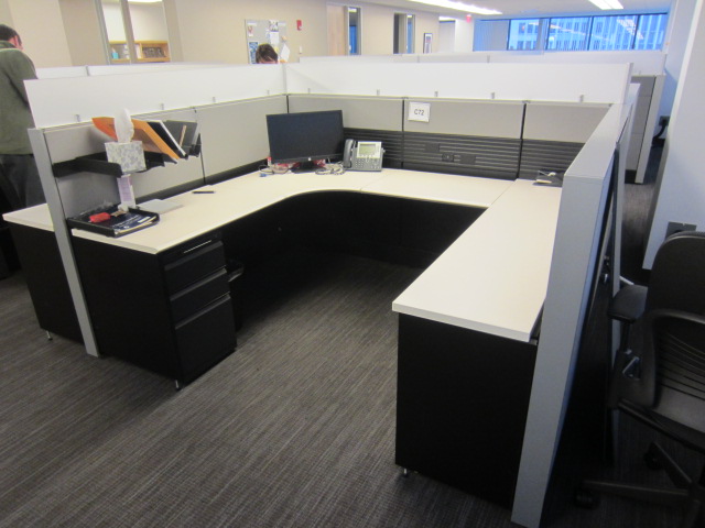 W6049 - Herman Miller Ethospace Cubicles