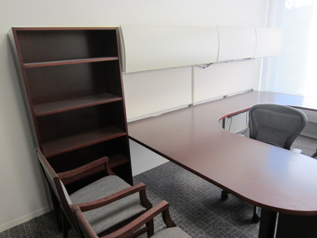 F6036 - Steelcase Bookcases