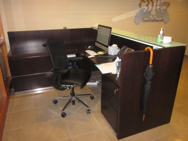 R6015 - Custom Reception Desk