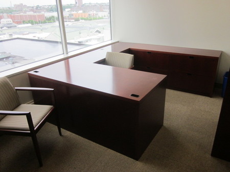 D3954 - Steelcase Elective Elements Desks