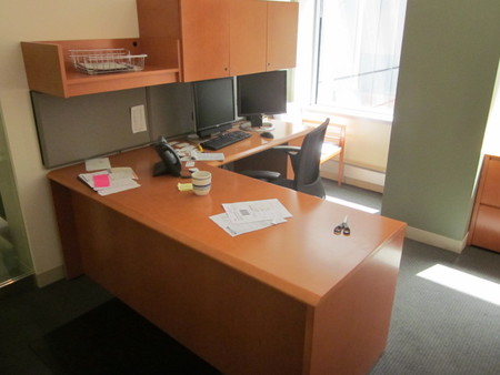 D3769C - Steelcase Desk Sets