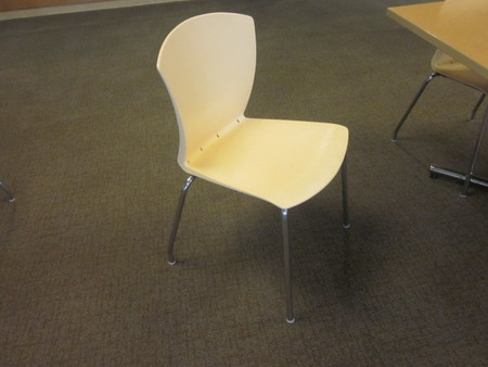 C3989 - Sesta Stack Chairs
