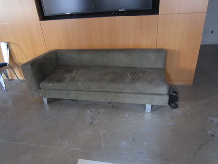 R2958 - Modern Sofa