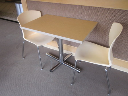 T4022L - Cafe Tables