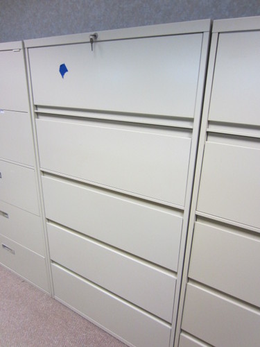 F3671 - Steelcase 5 Drawer Files