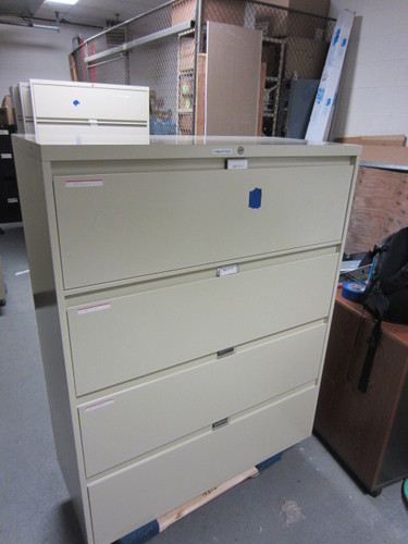 F3672 - Steelcase Files