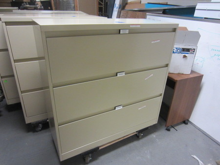 F3674 - Steelcase Lateral Files